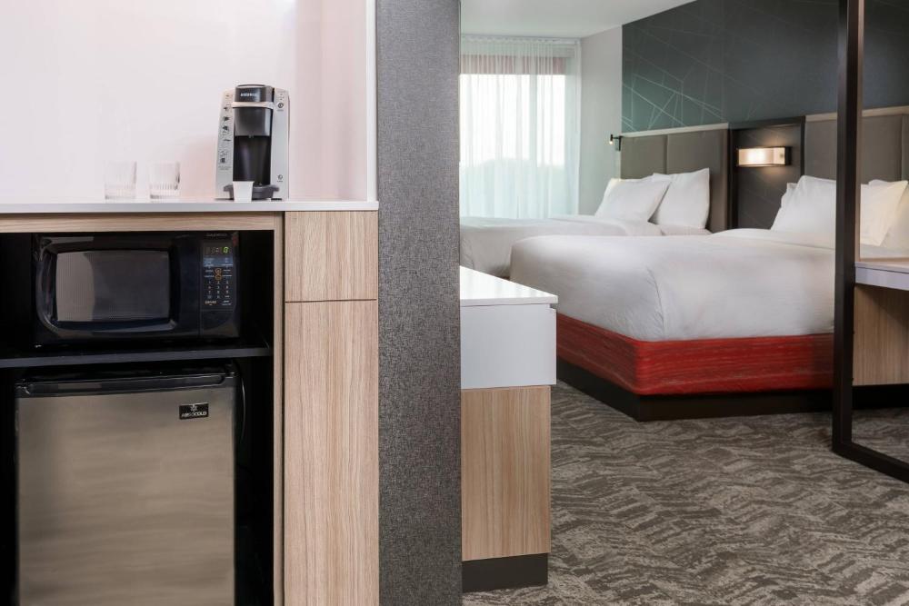 Queen Room with Two Queen Beds with Sofa Bed interior